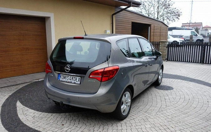 Opel Meriva cena 23900 przebieg: 155000, rok produkcji 2010 z Łapy małe 172